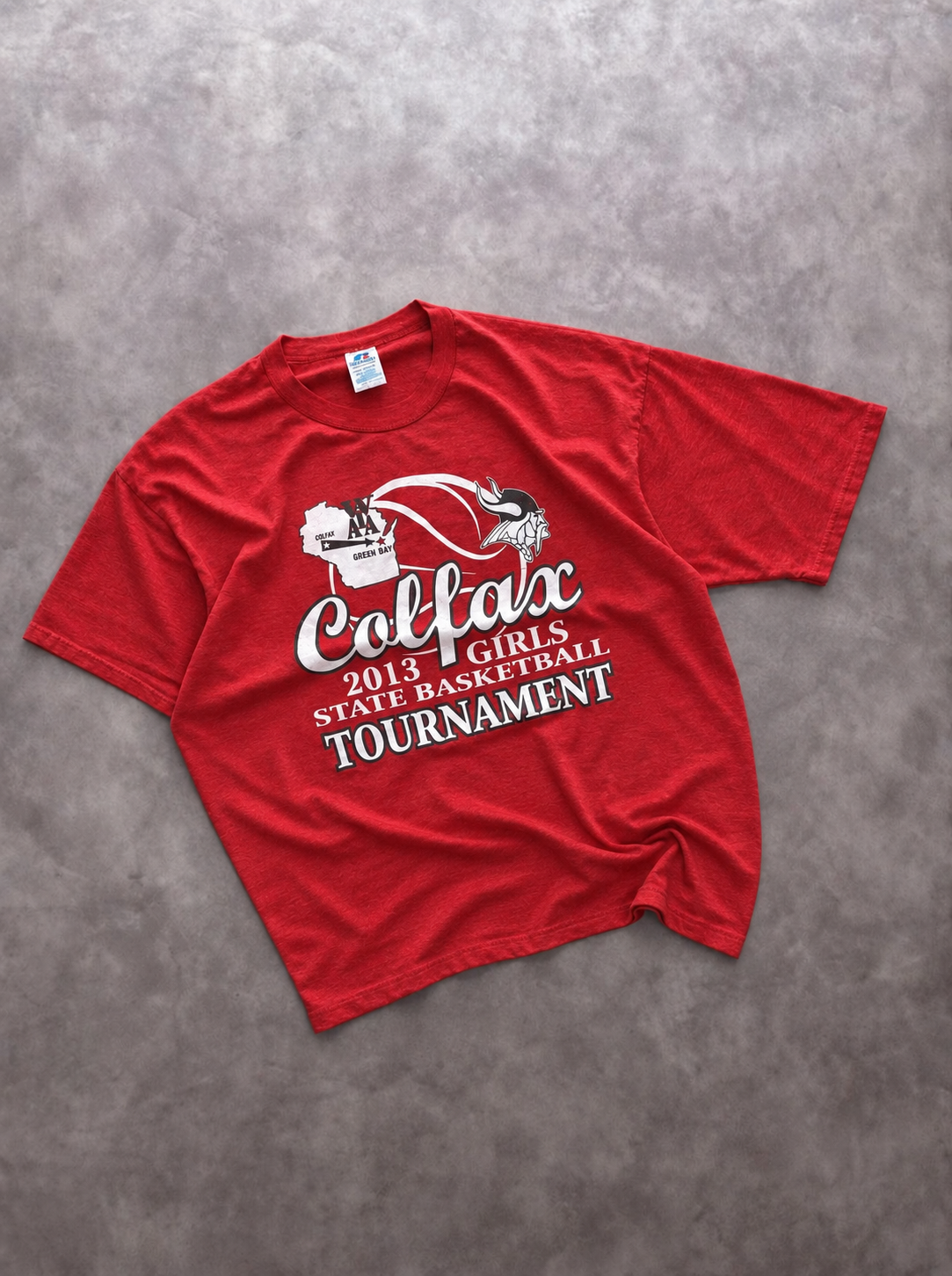 Tee-Shirt Russell Athletic Vintage Colfax State Basketball Rouge – College Sports