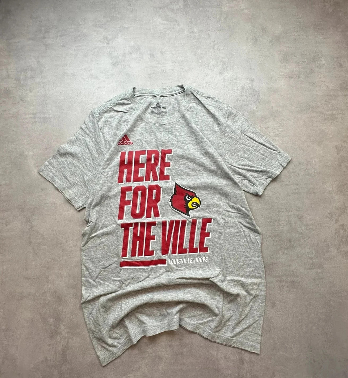 Tee-Shirt Adidas Vintage Louisville Hoops Gris – College Basketball