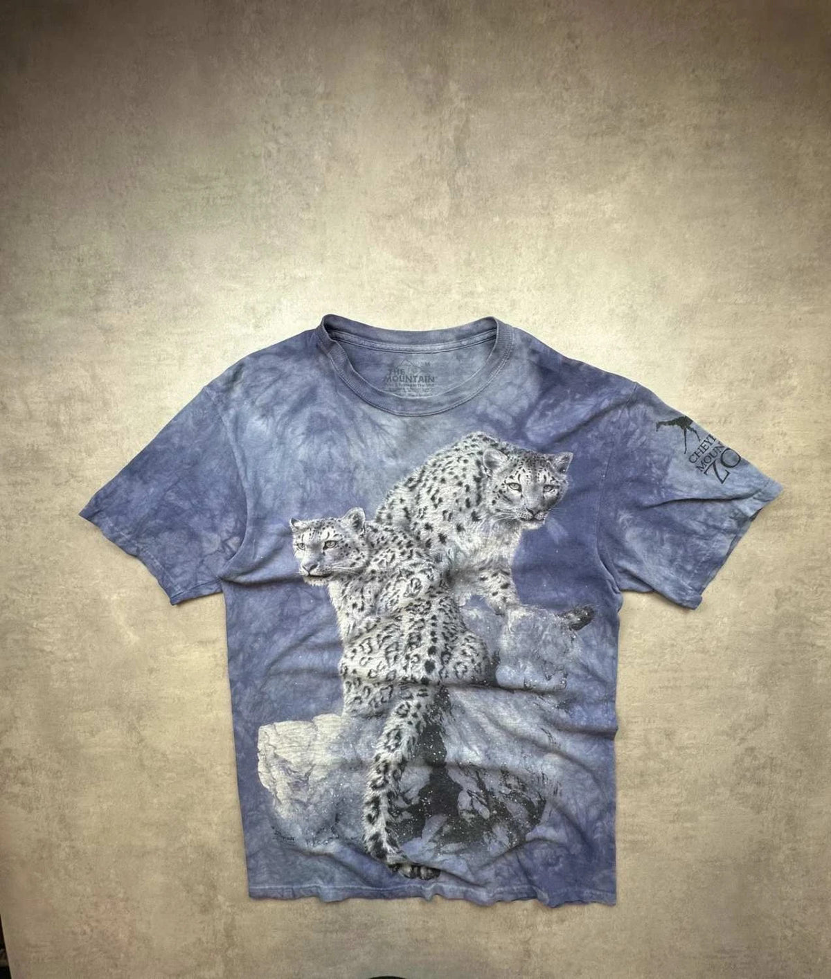 T-Shirt The Mountain Léopards des Neiges Tie-Dye – Wildlife Vintage
