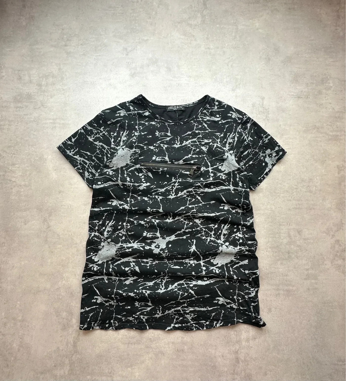 Tee-shirt Vintage Effet Marbre Noir Gris Poche Zippée