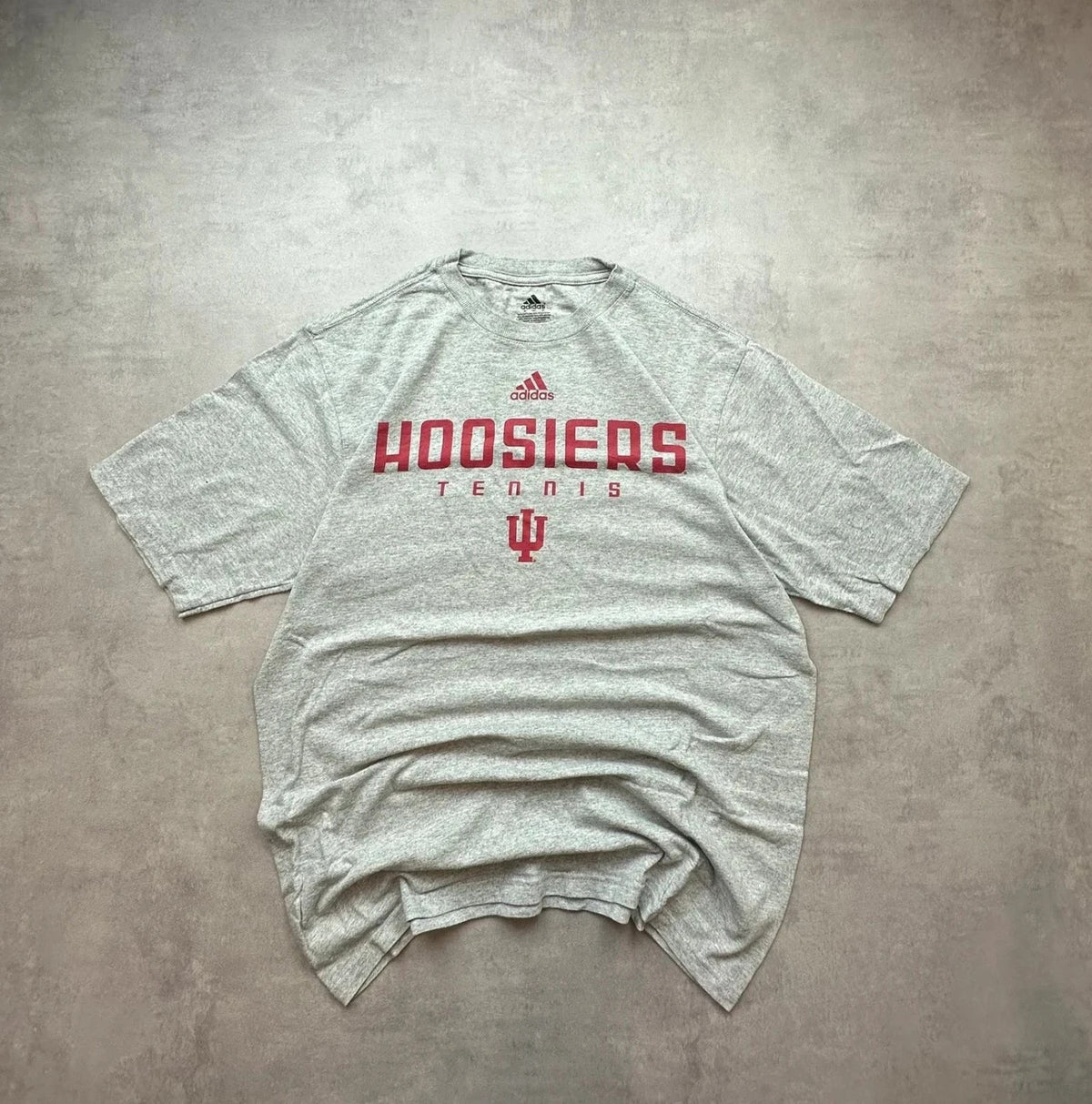 Tee-Shirt Adidas Vintage Hoosiers Tennis Gris – Sportswear US