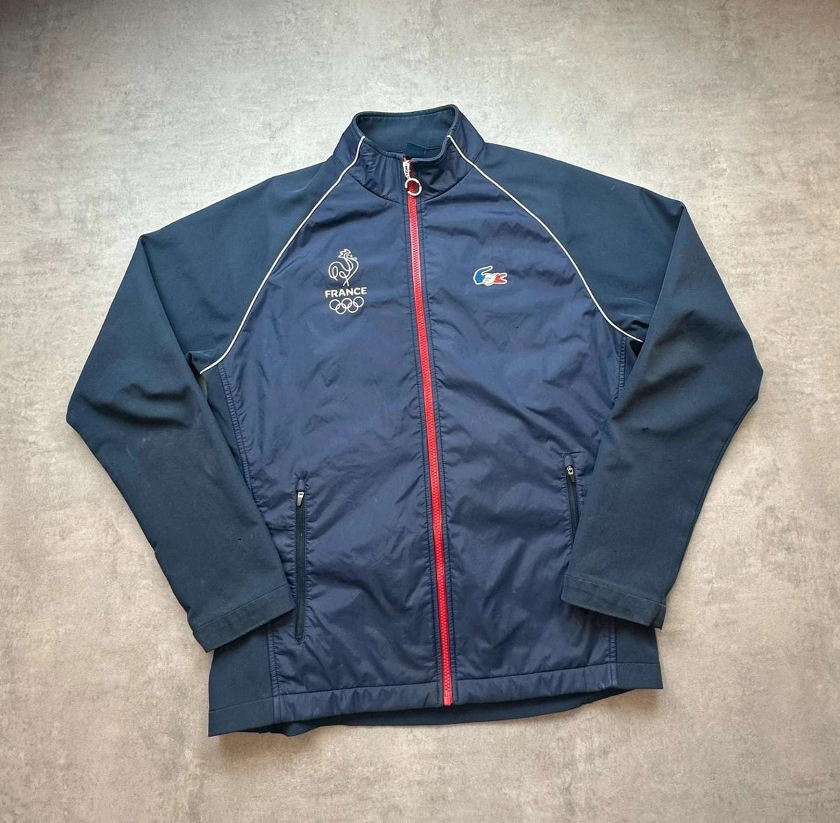 Veste Lacoste Équipe de France Olympique Officielle Bleu Marine – Coupe-Vent Sport