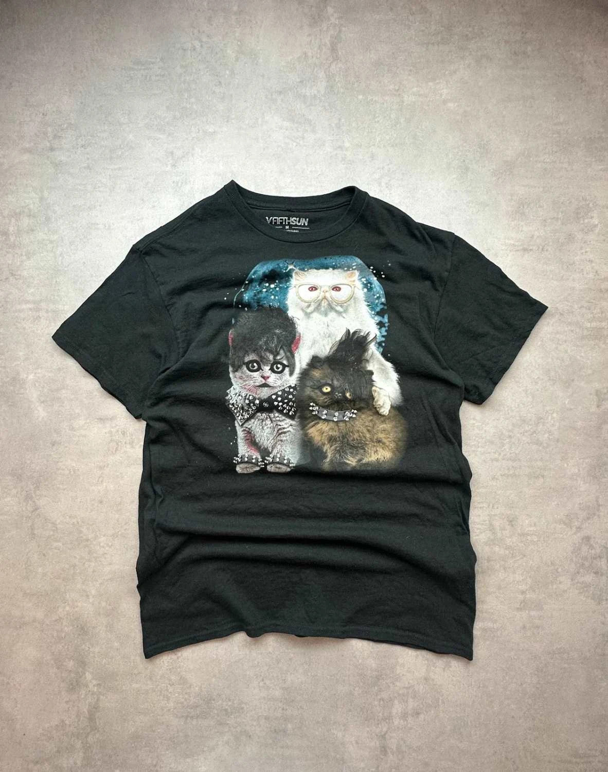 Tee Shirt Vintage Trio de Chats Noir – Graphic Cat Print Y2K 90s Streetwear