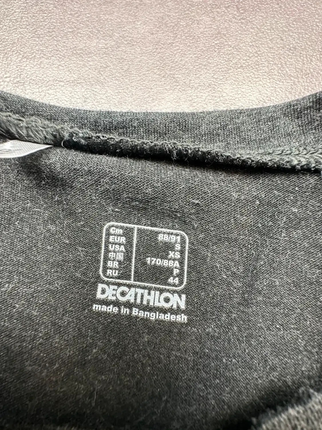 Tee-shirt Vintage Message Drôle Gris – « Je suis pas bordélique »