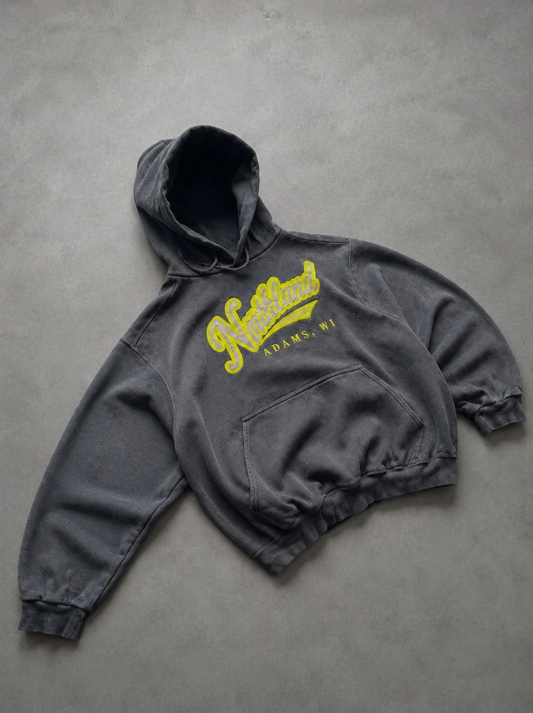 Hoodie Vintage Northland Adams Wisconsin – Gris Foncé – Y2K USA