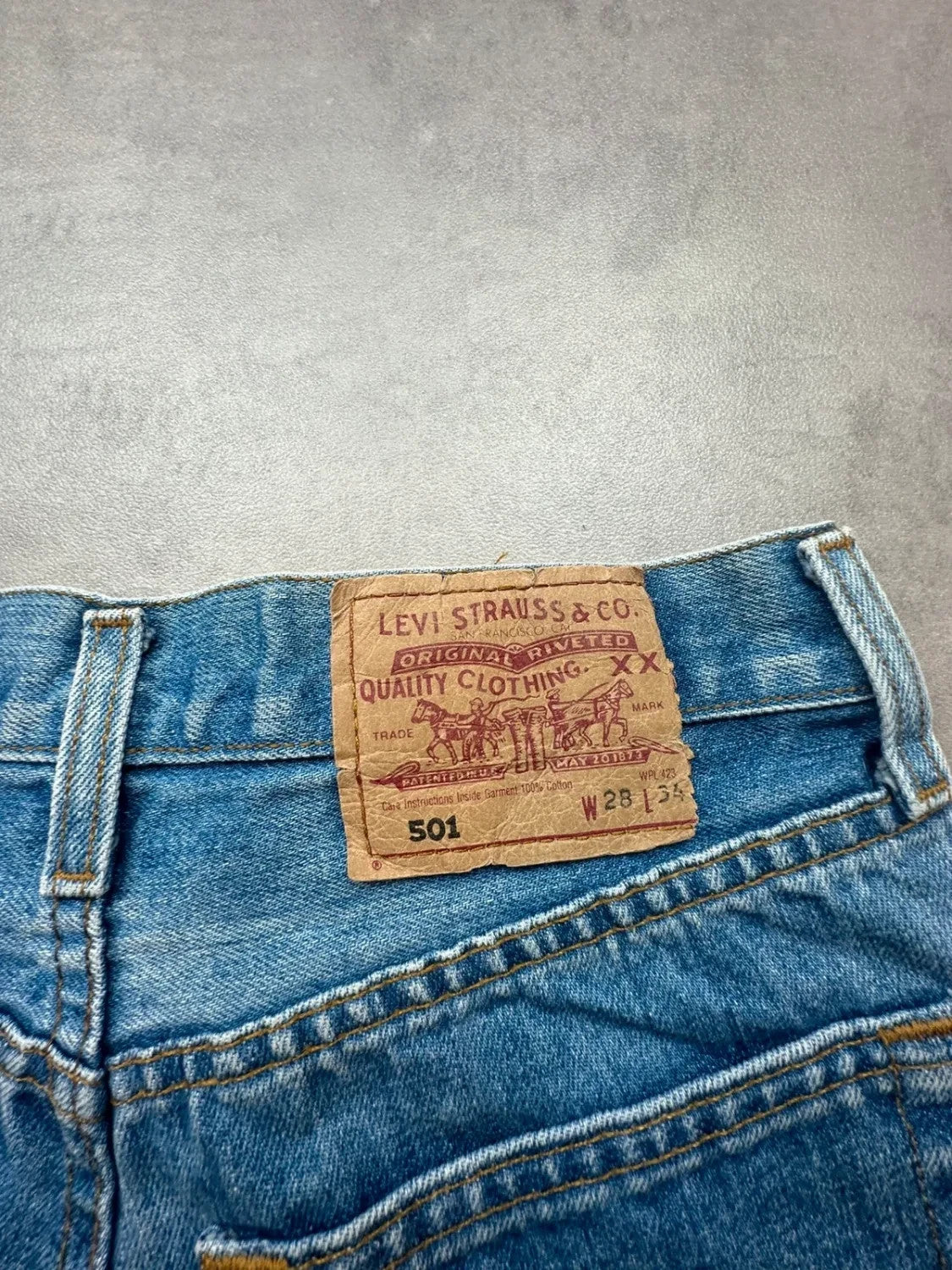 Short en Jean Levi's Vintage Destroy Regular Fit