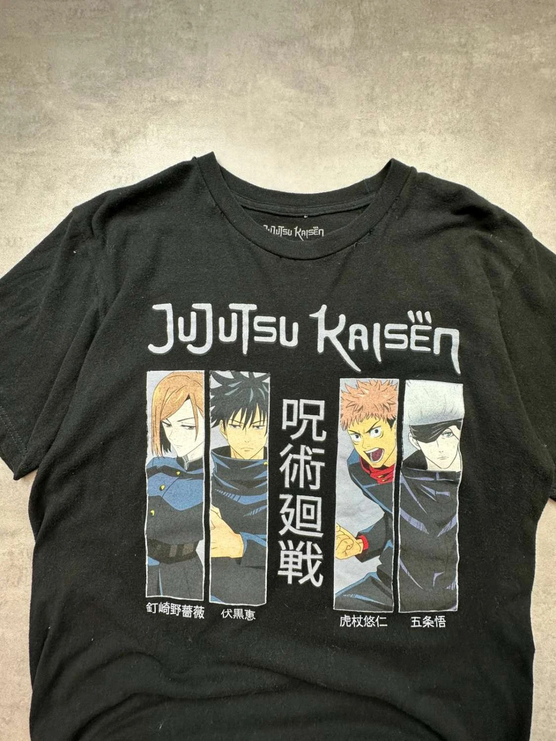 T-Shirt Jujutsu Kaisen Gojo Yuji Megumi Nobara – Manga Noir Y2K