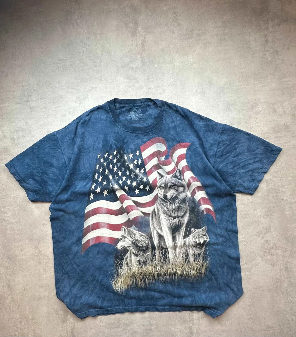 T-Shirt Vintage The Mountain USA Wolves Tie-Dye Bleu