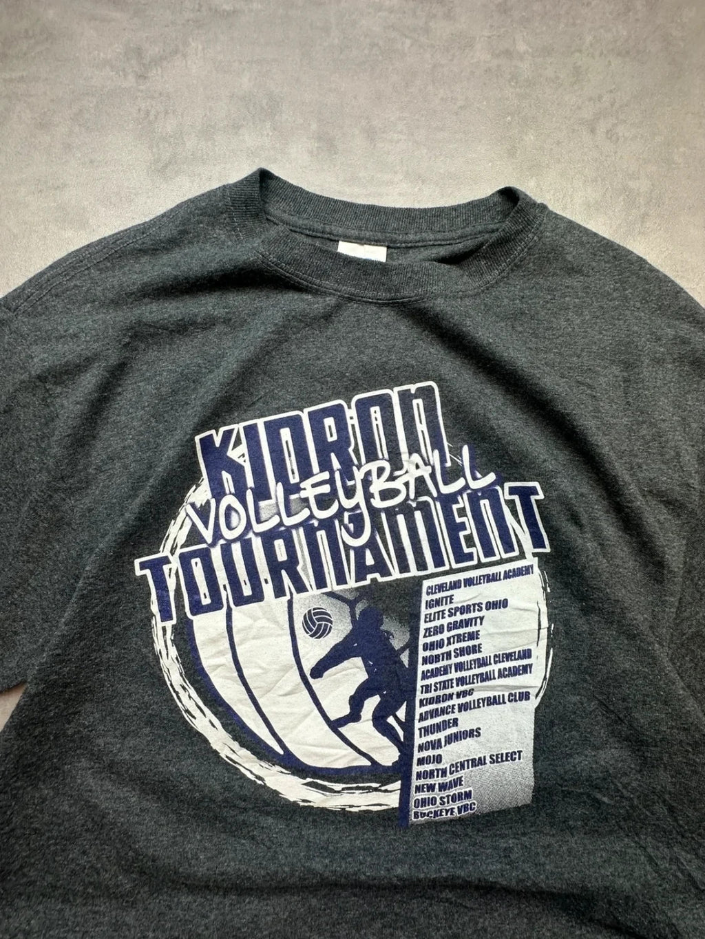 Tee-shirt Vintage Kioron Tournament Volleyball Gris | WellStore Vintage