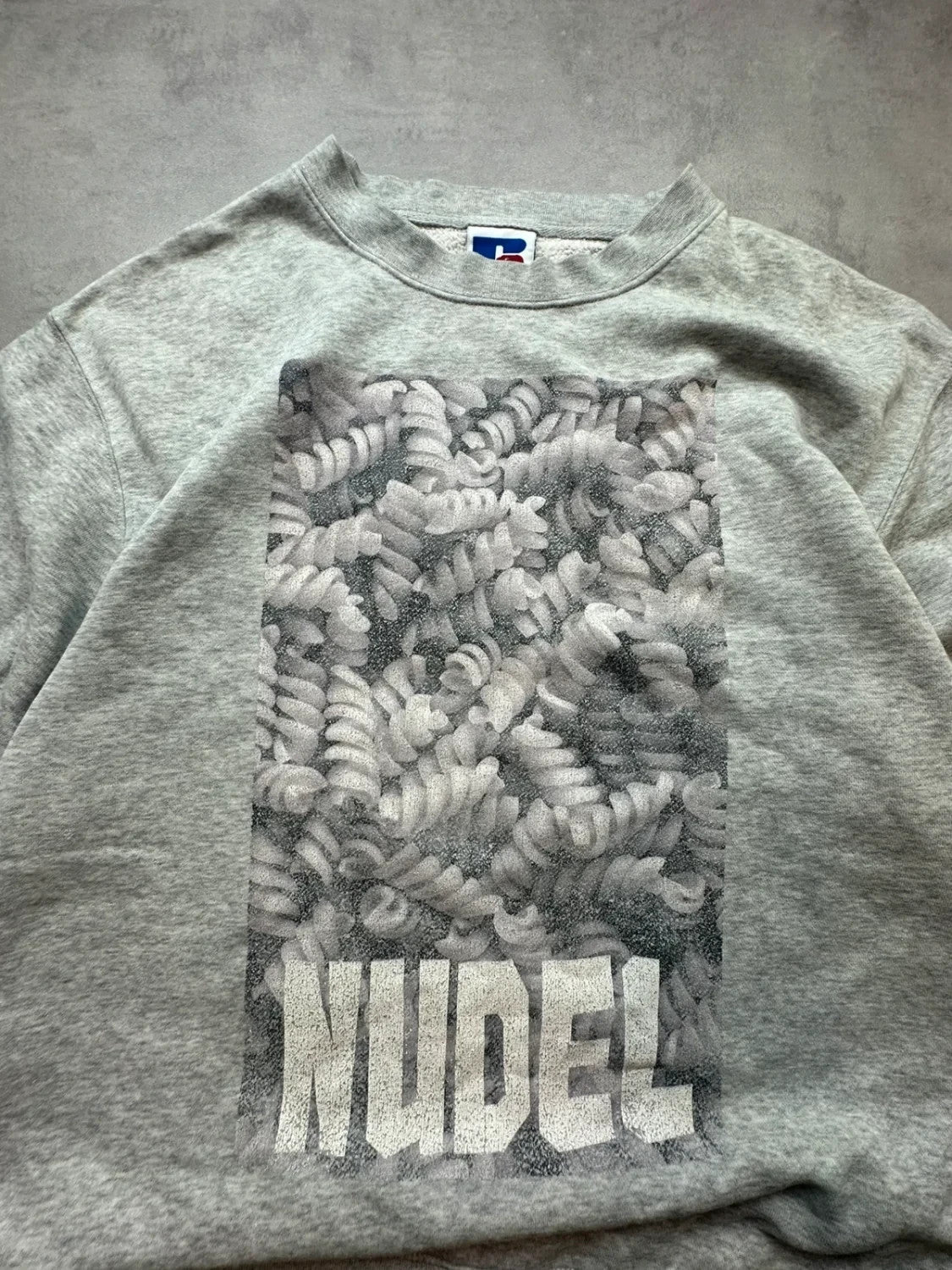 Sweat Russell Athletic Vintage Nudel Gris – Sportswear USA