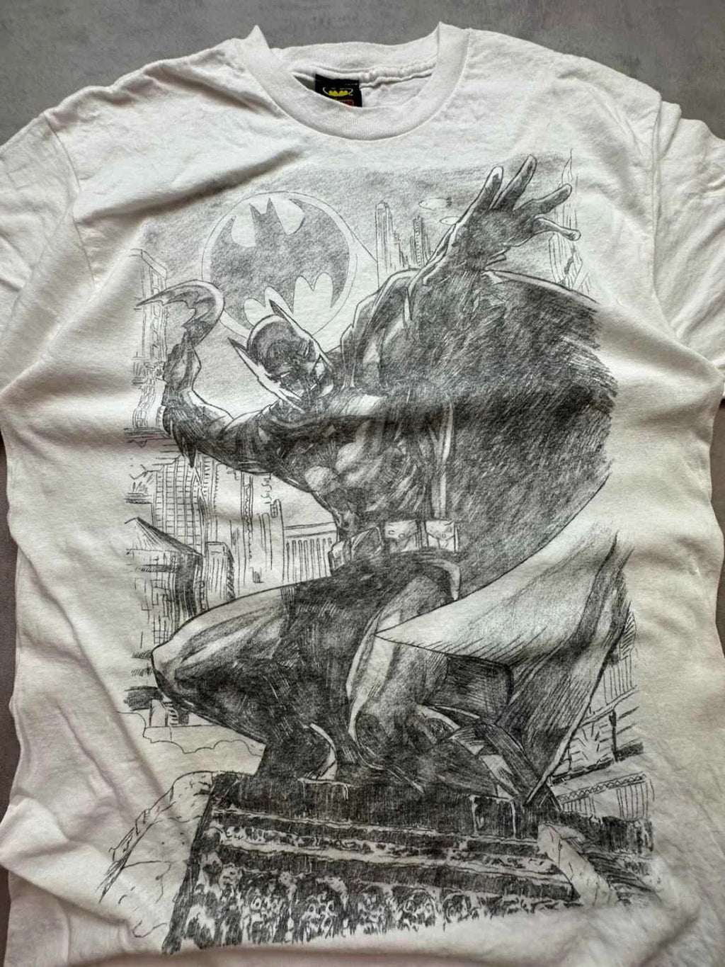 T-Shirt Vintage Batman Graphic Print Blanc