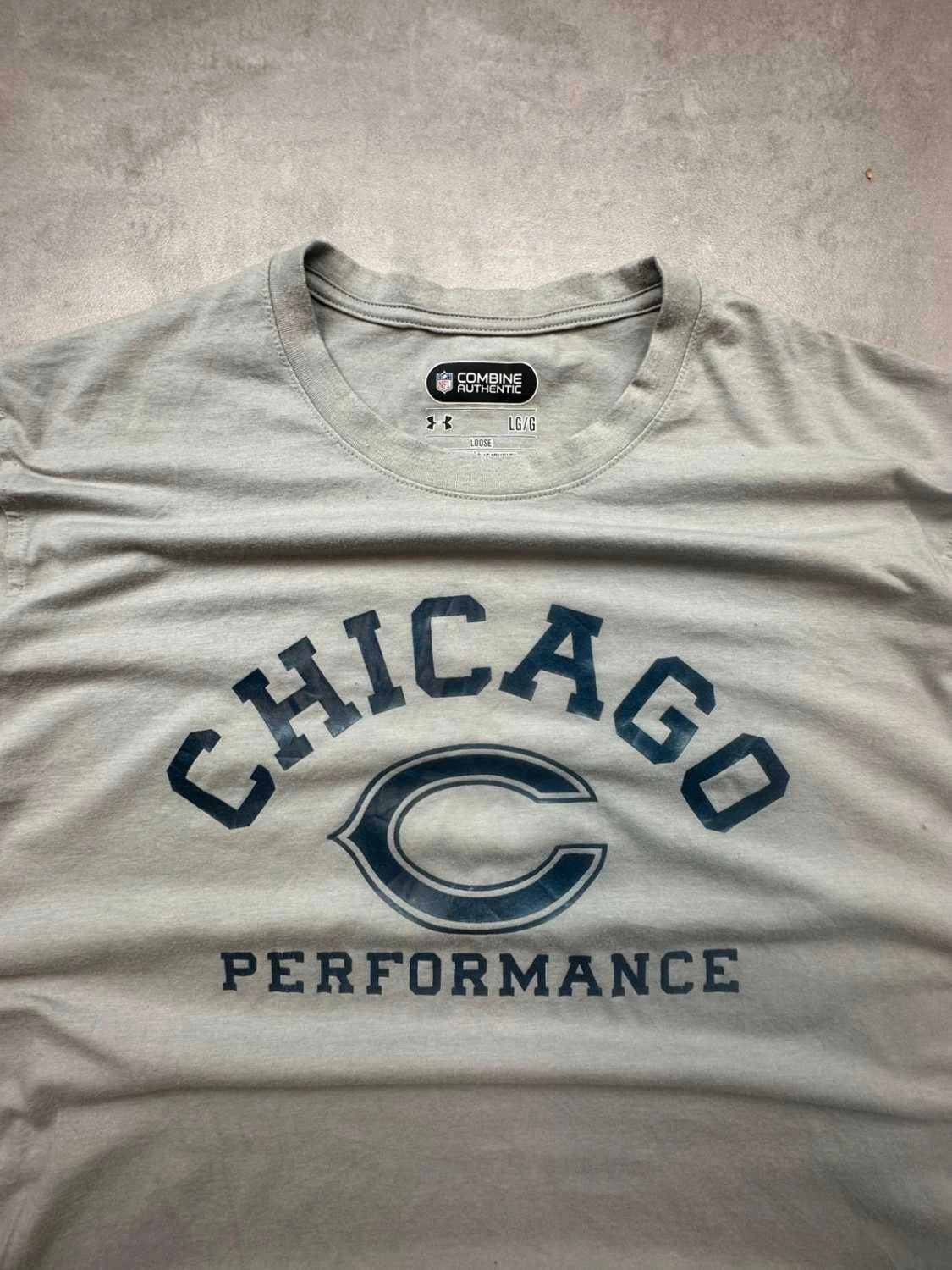 Tee-Shirt NFL Under Armour Vintage Chicago Performance Gris – Football