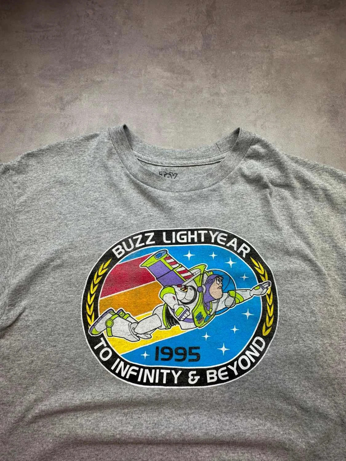 T-Shirt Toy Story Buzz Lightyear 1995 Vintage Gris – Disney Pixar