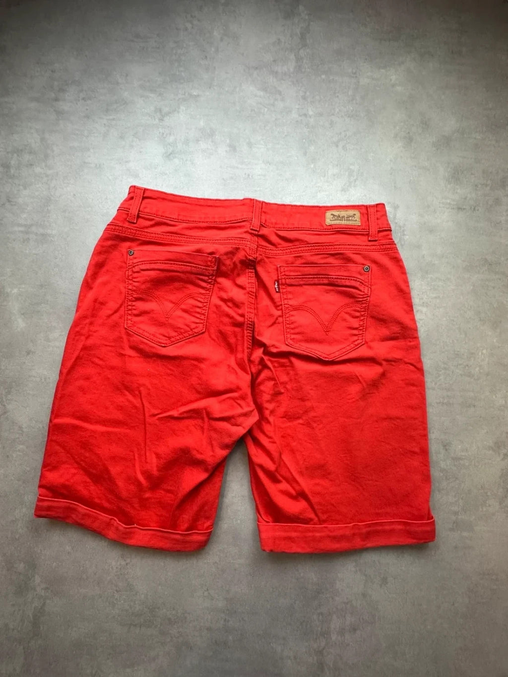 Short Levi's Vintage Rouge en Denim