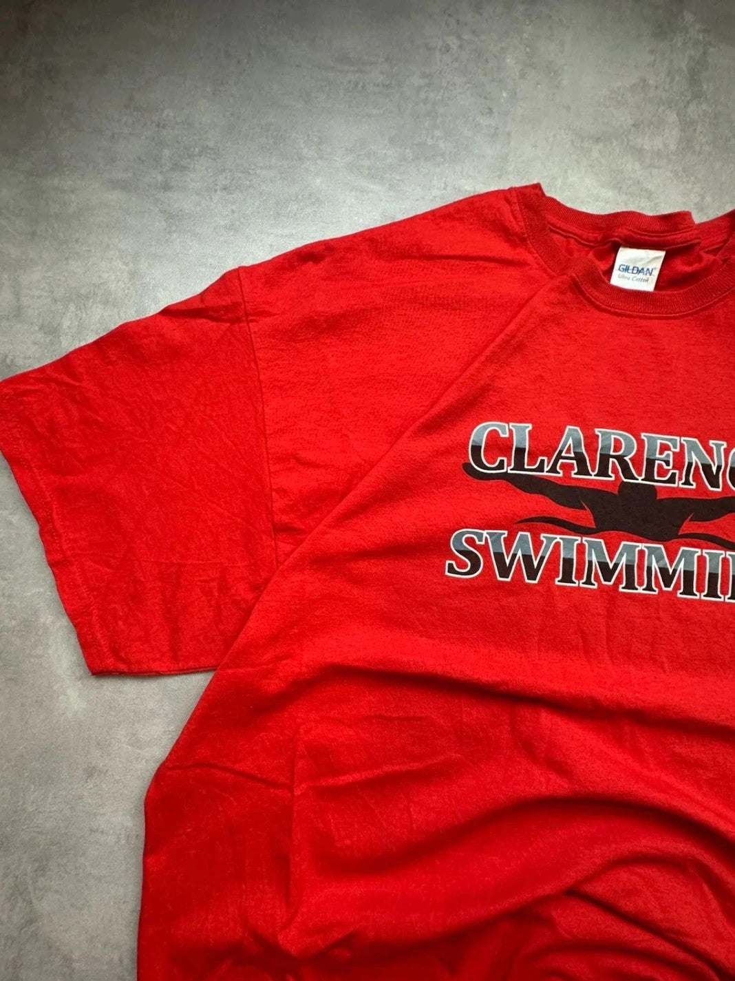 Tee-Shirt Vintage Clarence Swimming Rouge – Flocage Dos