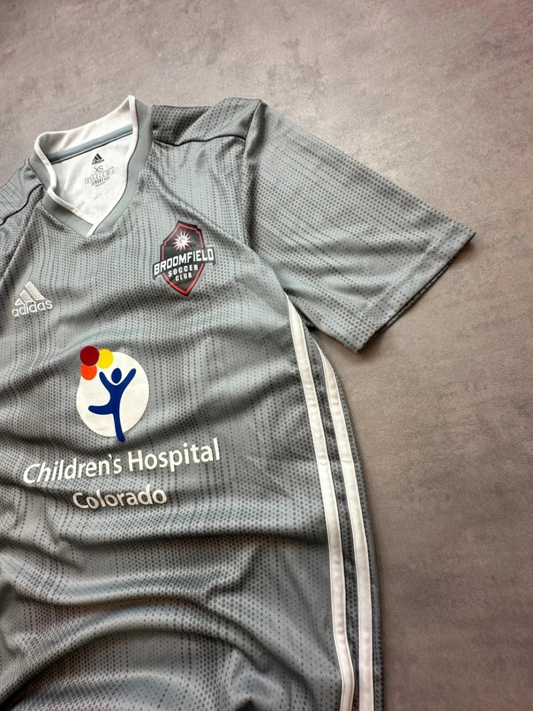 Maillot Adidas Vintage Broomfield Soccer Club Gris – Colorado USA