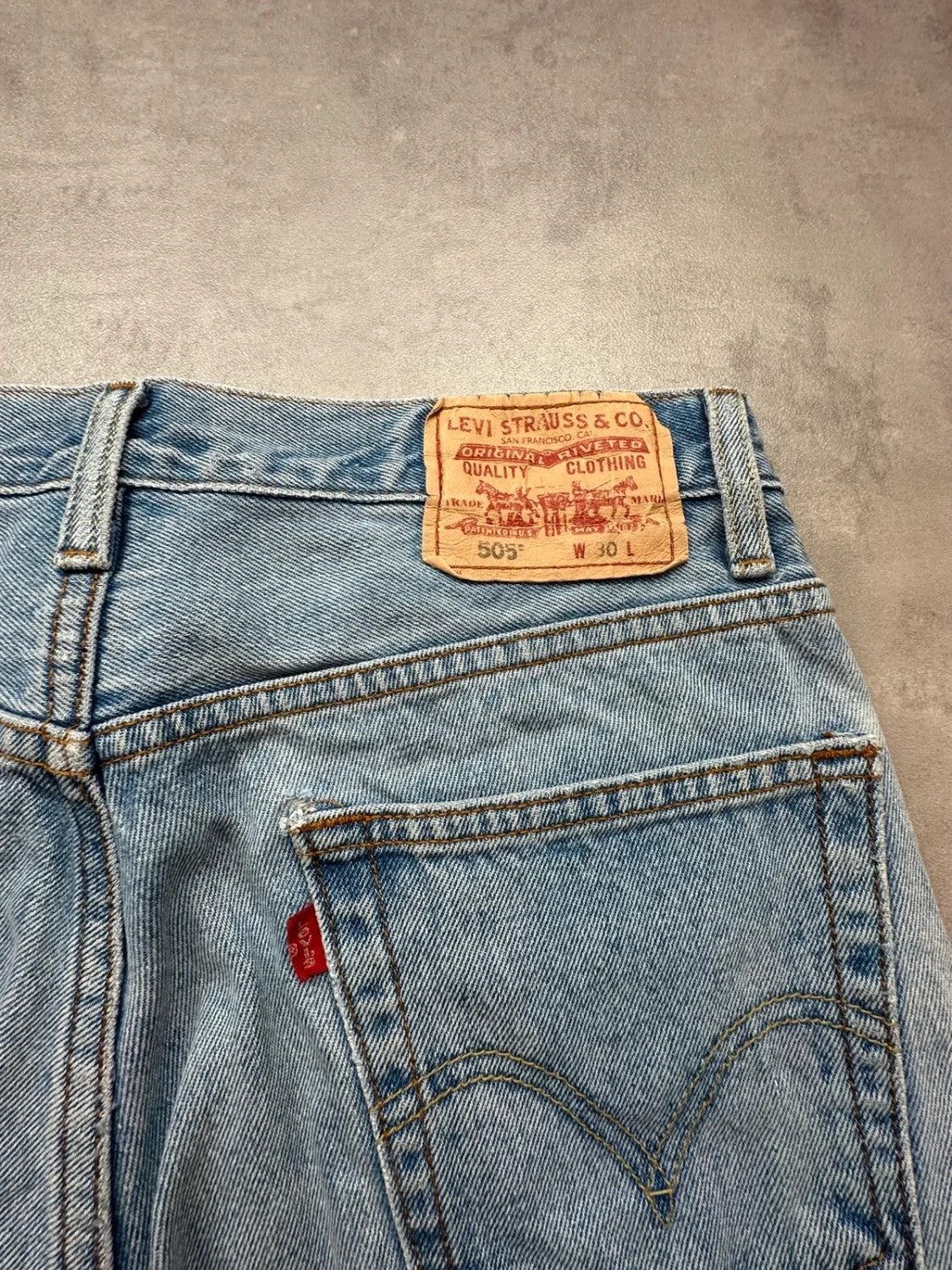 Short en Jean Levi's Vintage Destroy Regular Fit