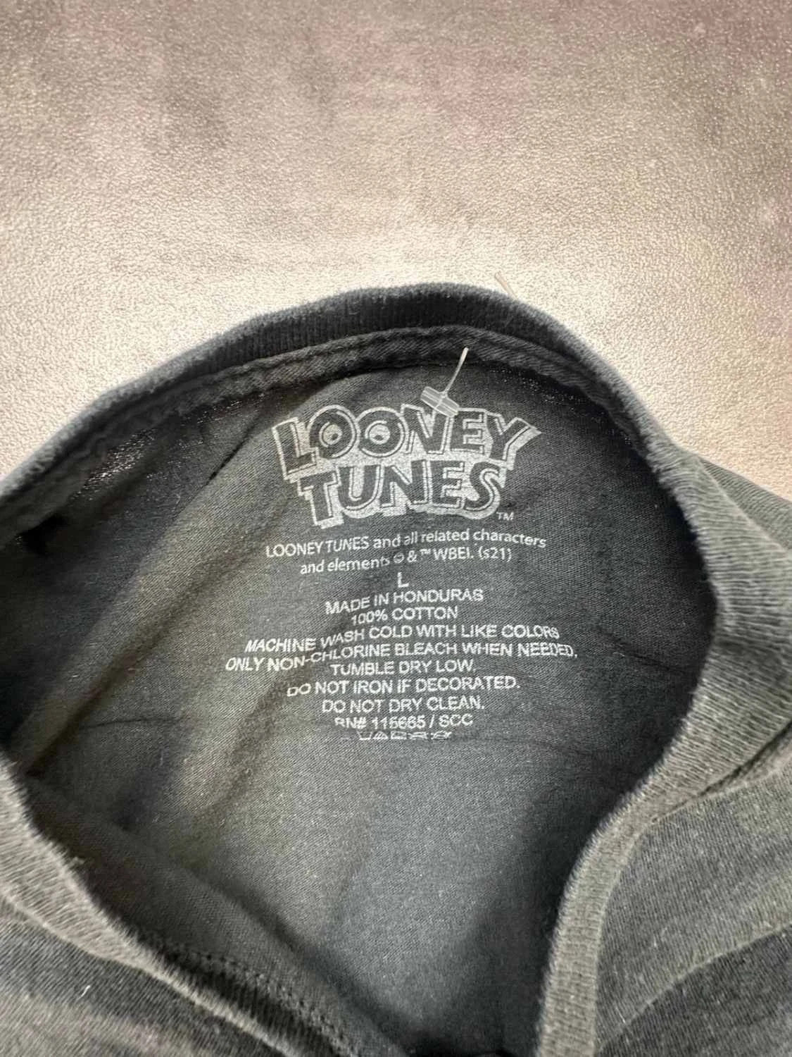 T-Shirt Looney Tunes Vintage “That’s All Folks!” Noir
