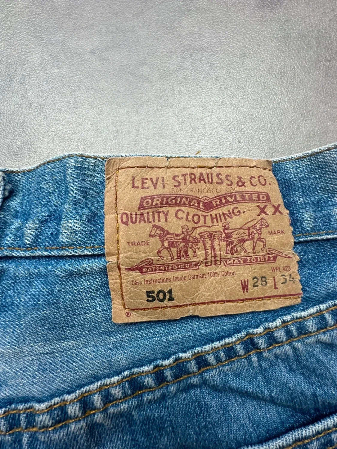 Short en Jean Levi's Vintage Destroy Regular Fit