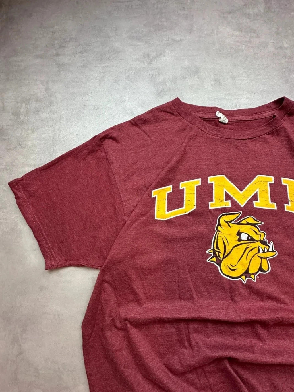Tee Shirt Vintage UMD Bulldogs Bordeaux – University