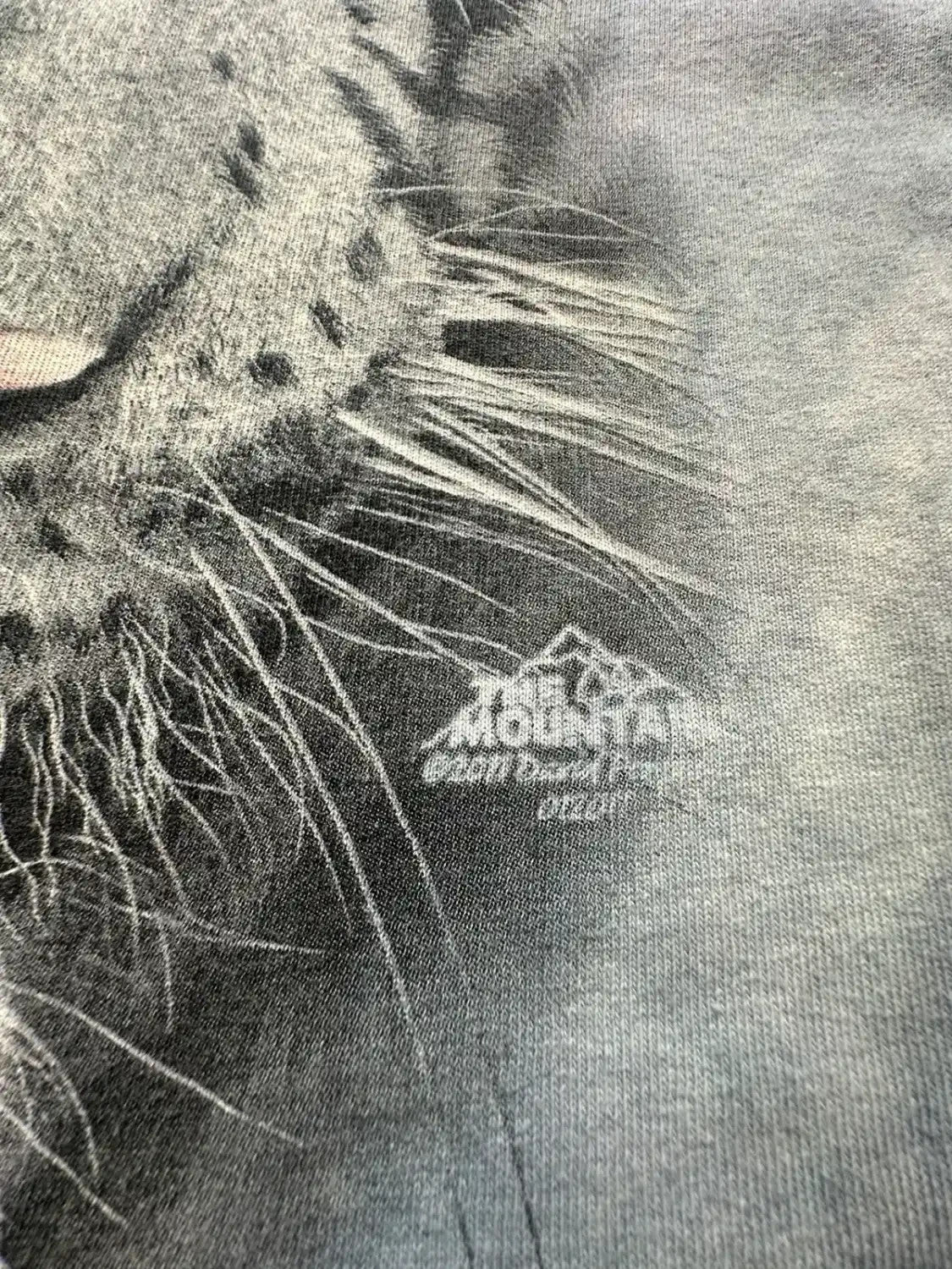Tee-Shirt Vintage The Mountain Tiger Blanc Gris