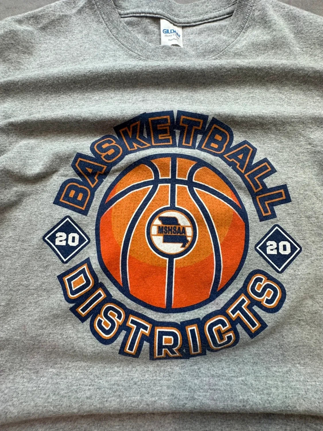 T-Shirt Vintage Basketball Districts MSHSAA 2020 – Gris