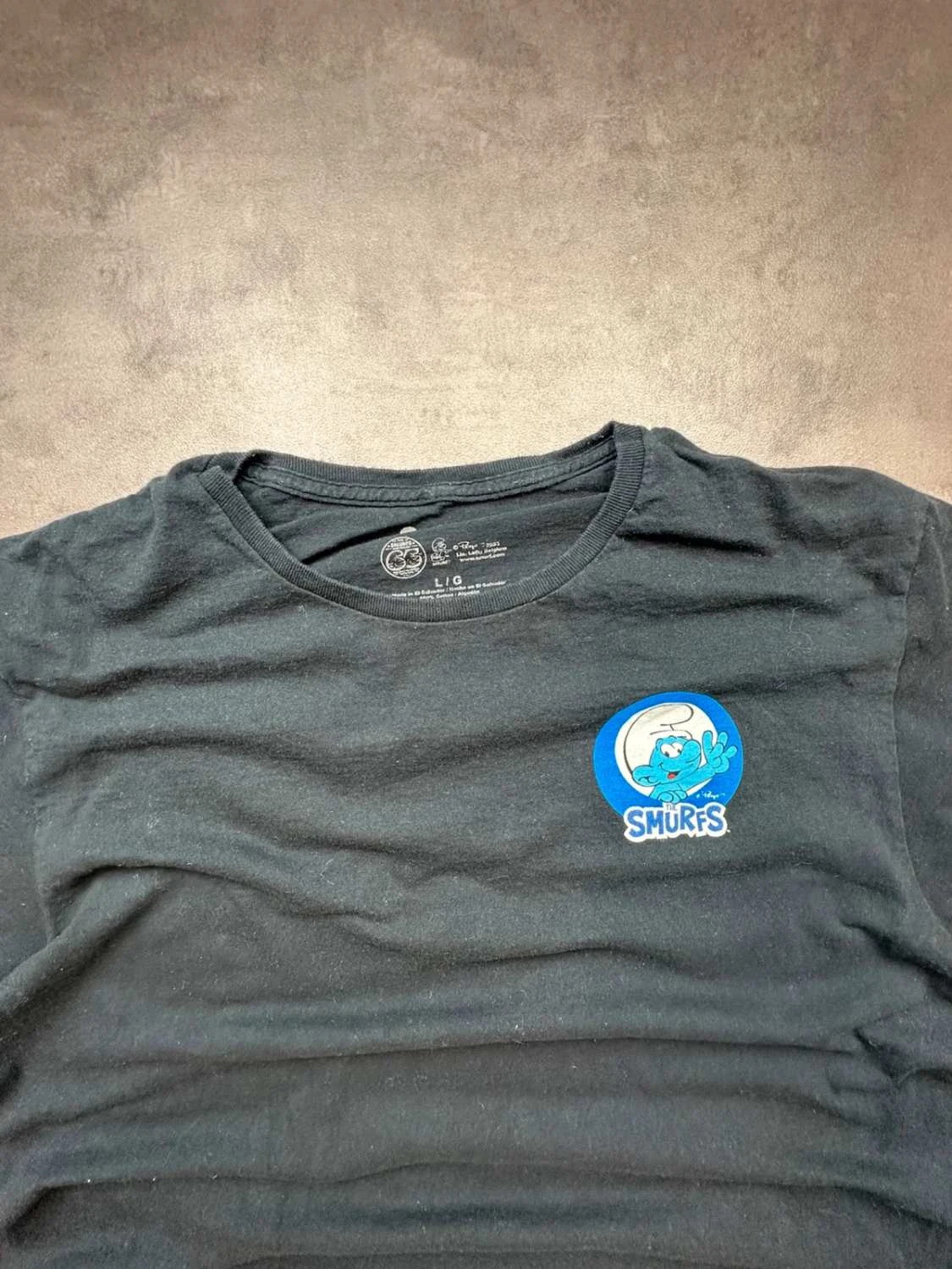 T-Shirt The Smurfs Officiel Peyo 2023 Noir – Grand Imprimé Dos