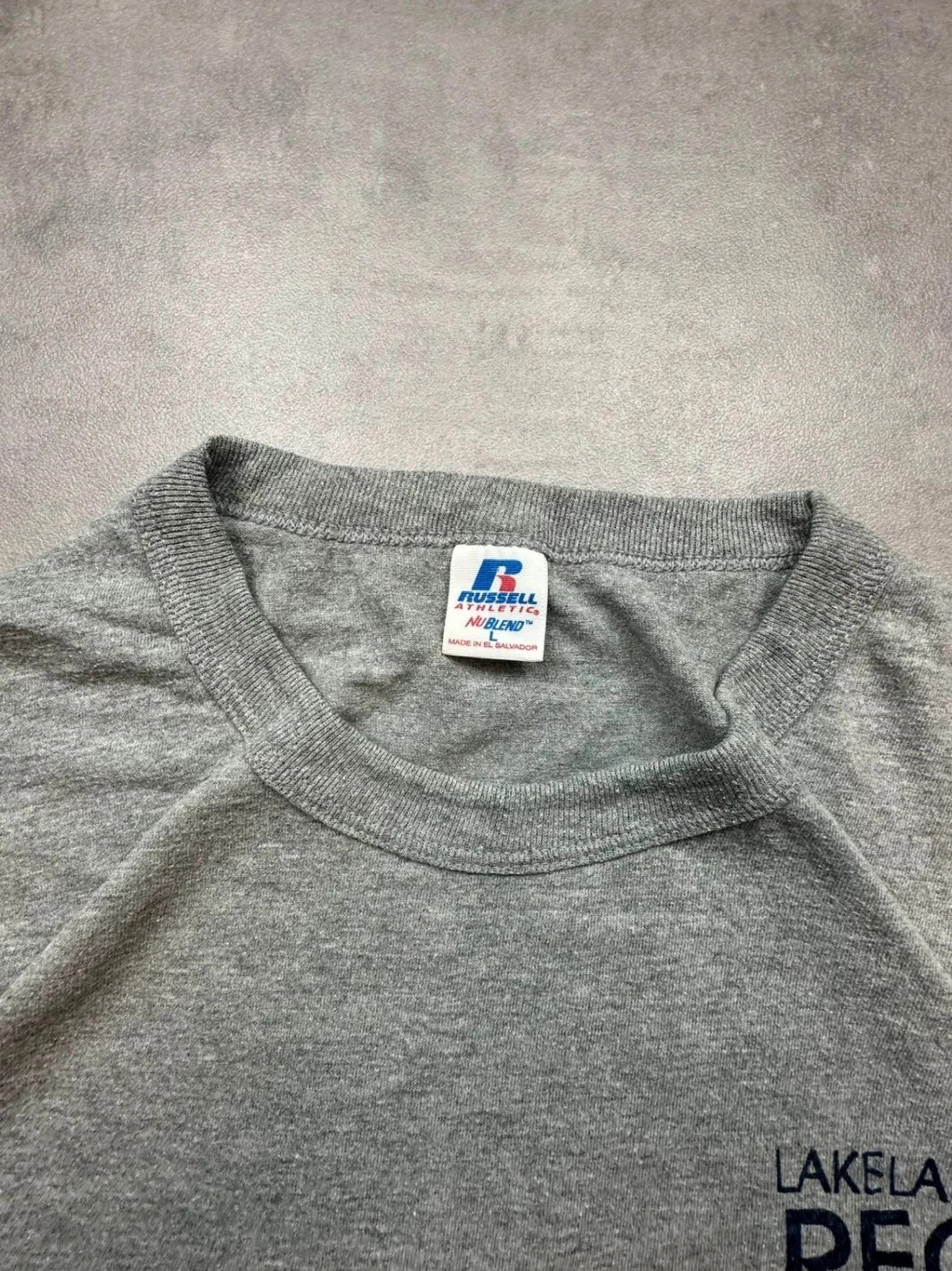 Tee-Shirt Russell Athletic Vintage Lakeland REC Gris – Sportswear US