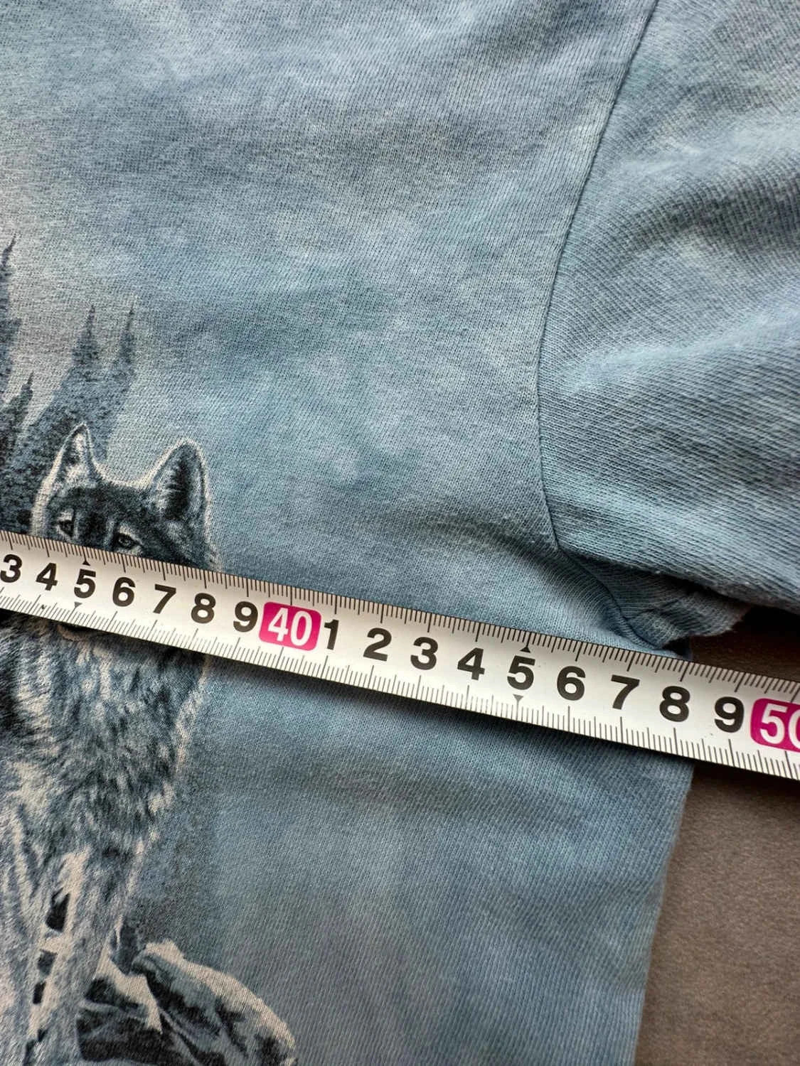 Tee Shirt Vintage Wolf Pack The Mountain Tie-Dye Bleu Gris – Graphic Animal Print Y2K