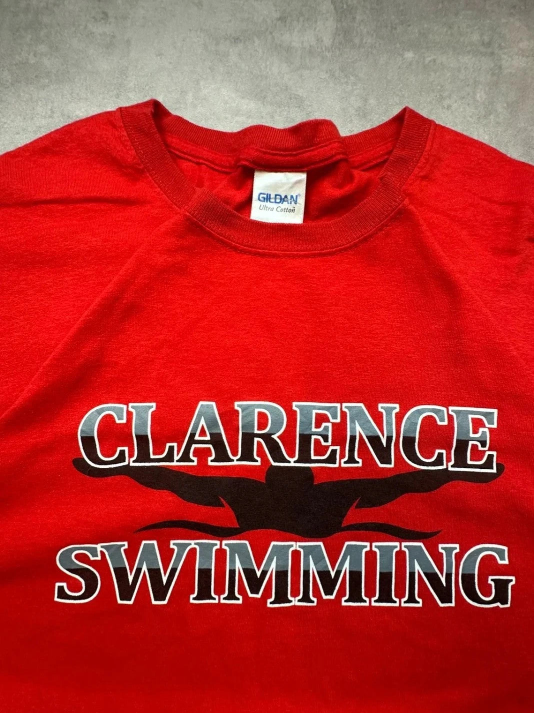 Tee-Shirt Vintage Clarence Swimming Rouge – Flocage Dos