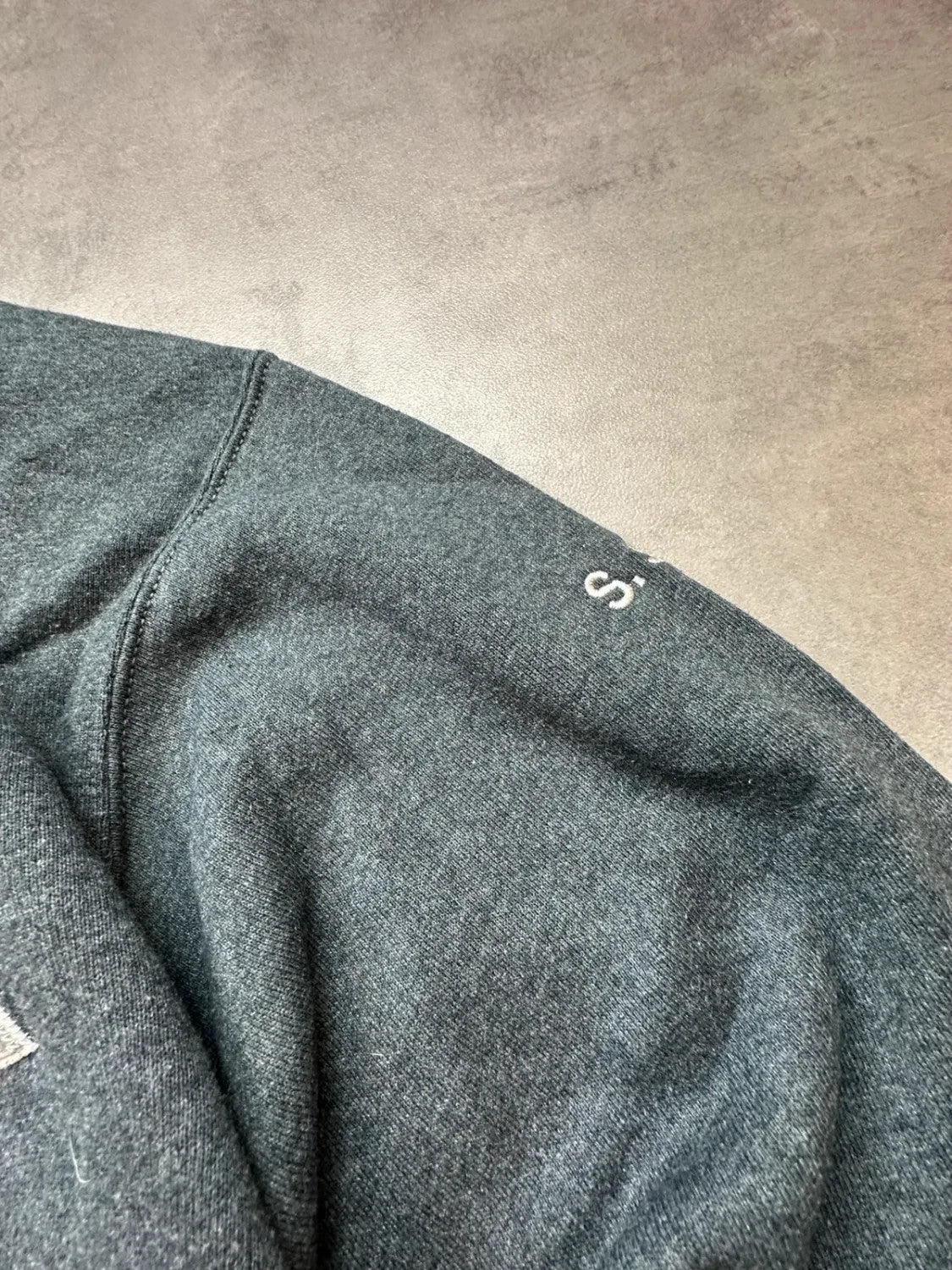 Sweat Russell Athletic Vintage University of Manitoba Gris – College Canada