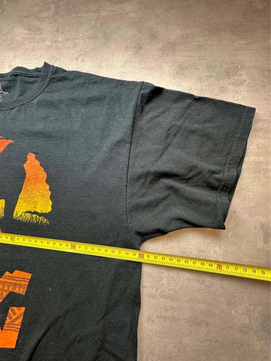 T-Shirt Disney Parks Vintage The Lion King Noir