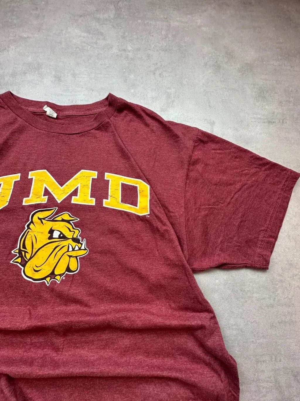Tee Shirt Vintage UMD Bulldogs Bordeaux – University