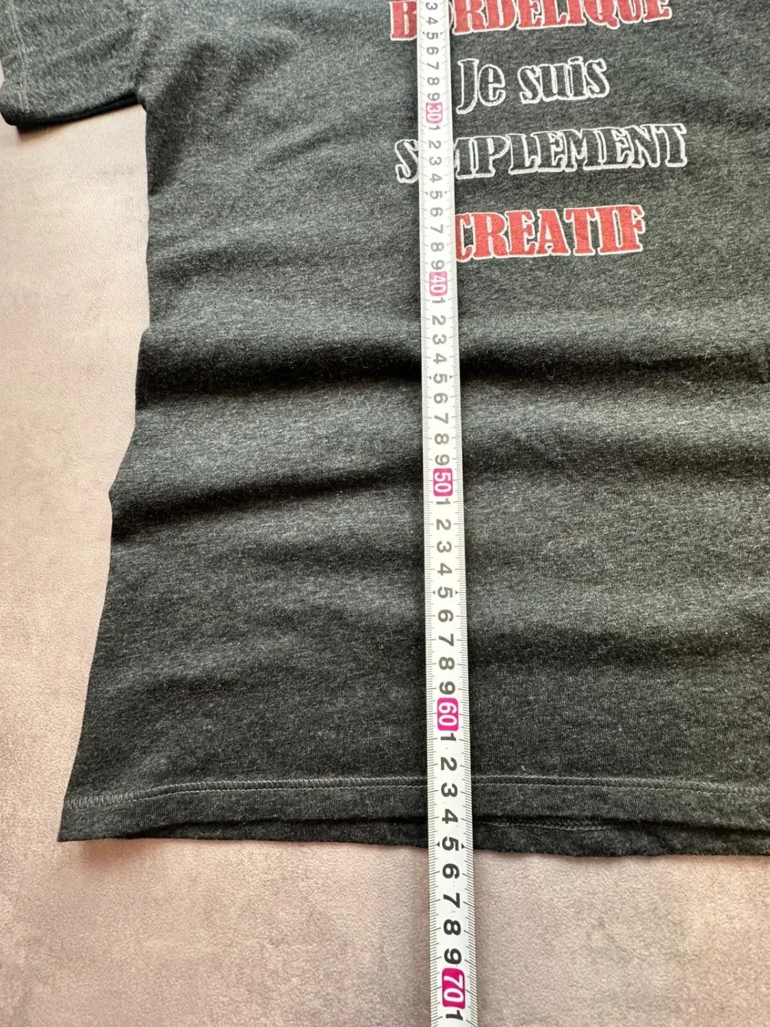 Tee-shirt Vintage Message Drôle Gris – « Je suis pas bordélique »