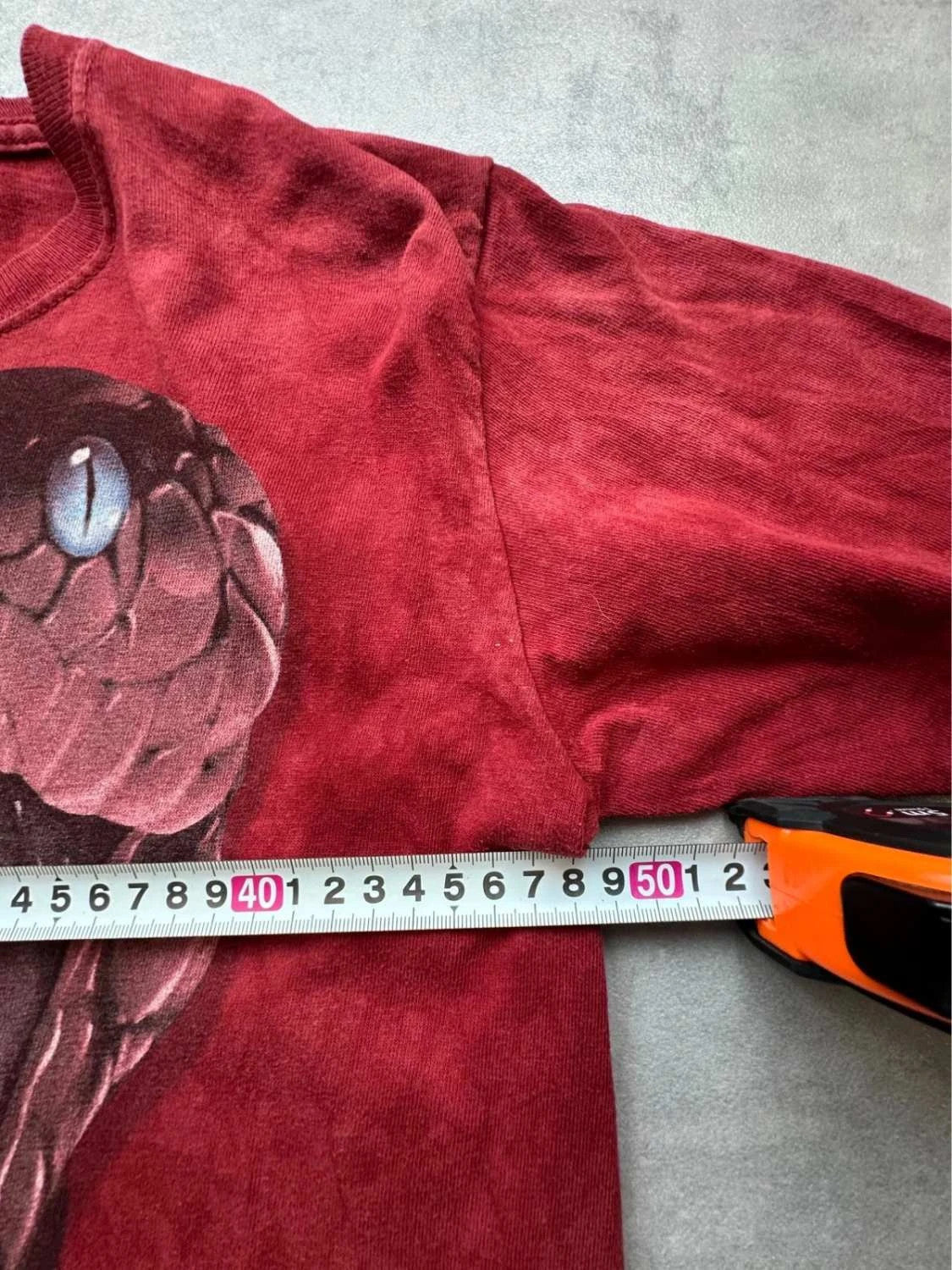 Tee Shirt Vintage The Mountain Snake Print Rouge – Graphic Serpent Y2K 90s Streetwear
