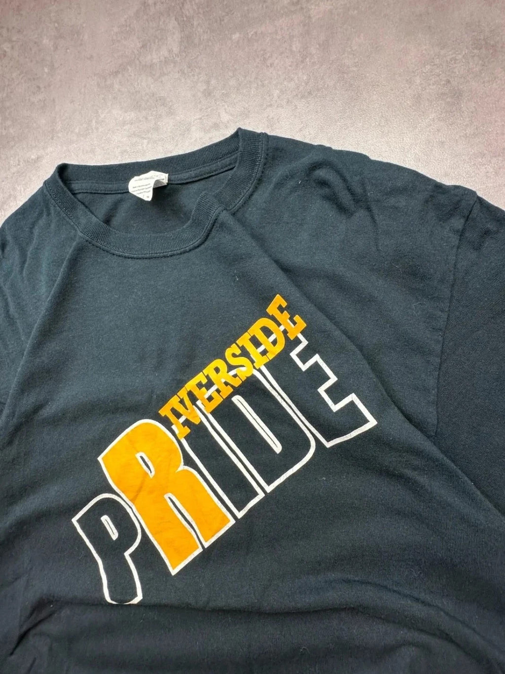 Tee Shirt Vintage Pride Riverside – Black