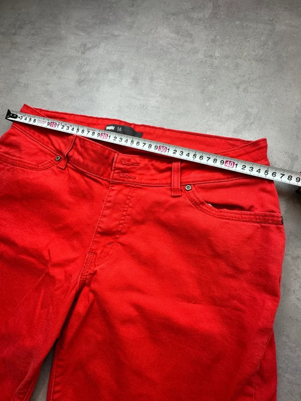 Short Levi's Vintage Rouge en Denim