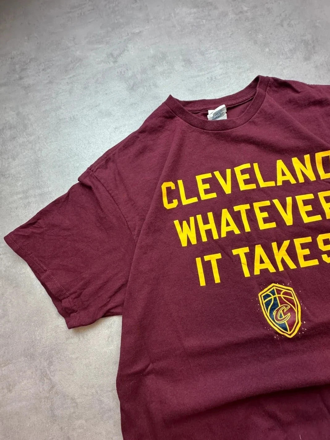 Tee Shirt Vintage Cleveland Cavaliers NBA Bordeaux – Basketball