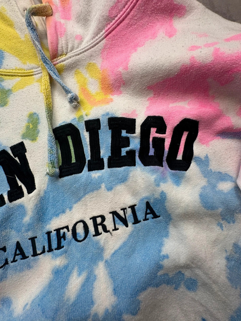 Hoodie Vintage San Diego California Tie-Dye – Multicolore