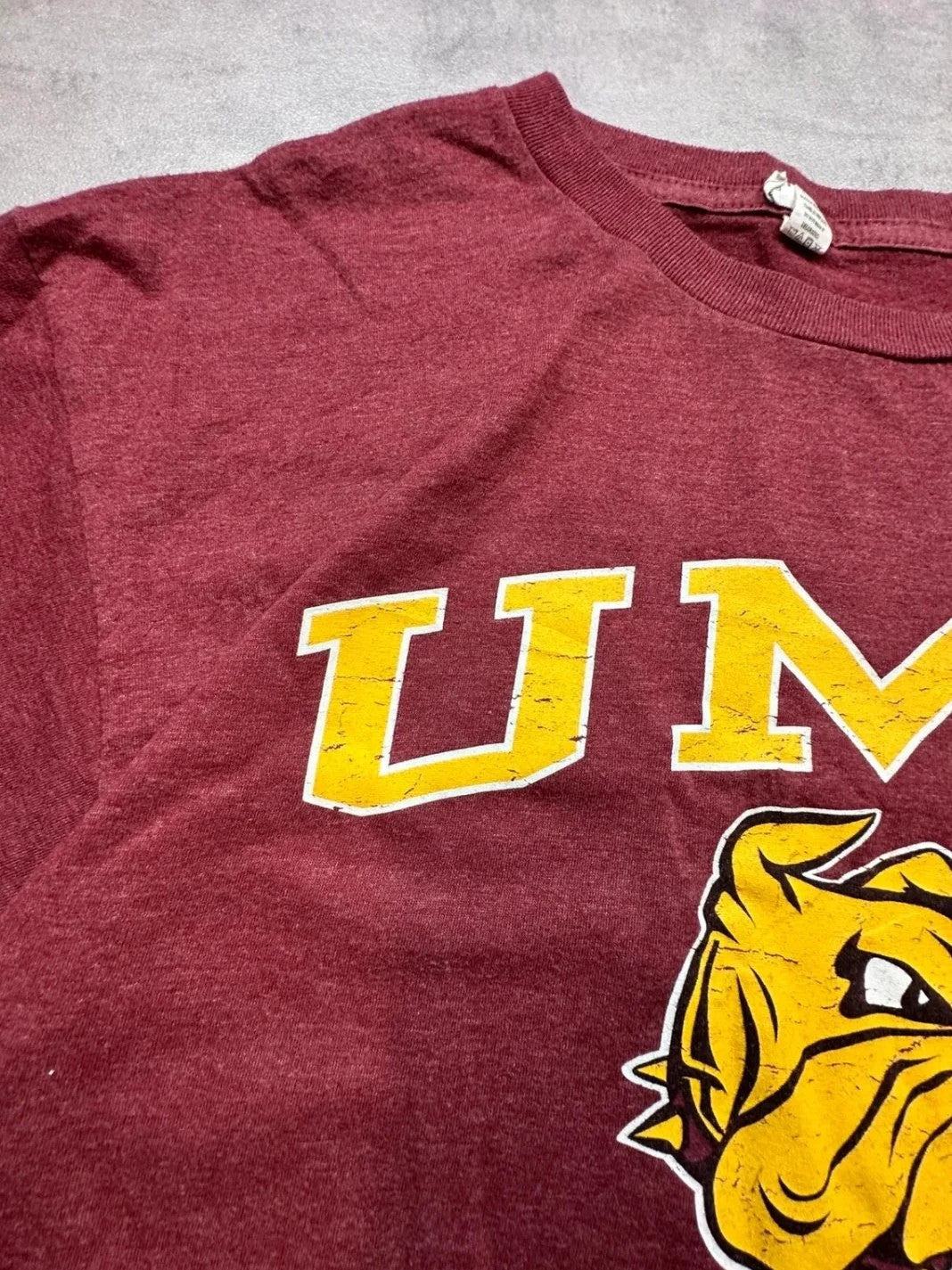 Tee Shirt Vintage UMD Bulldogs Bordeaux – University