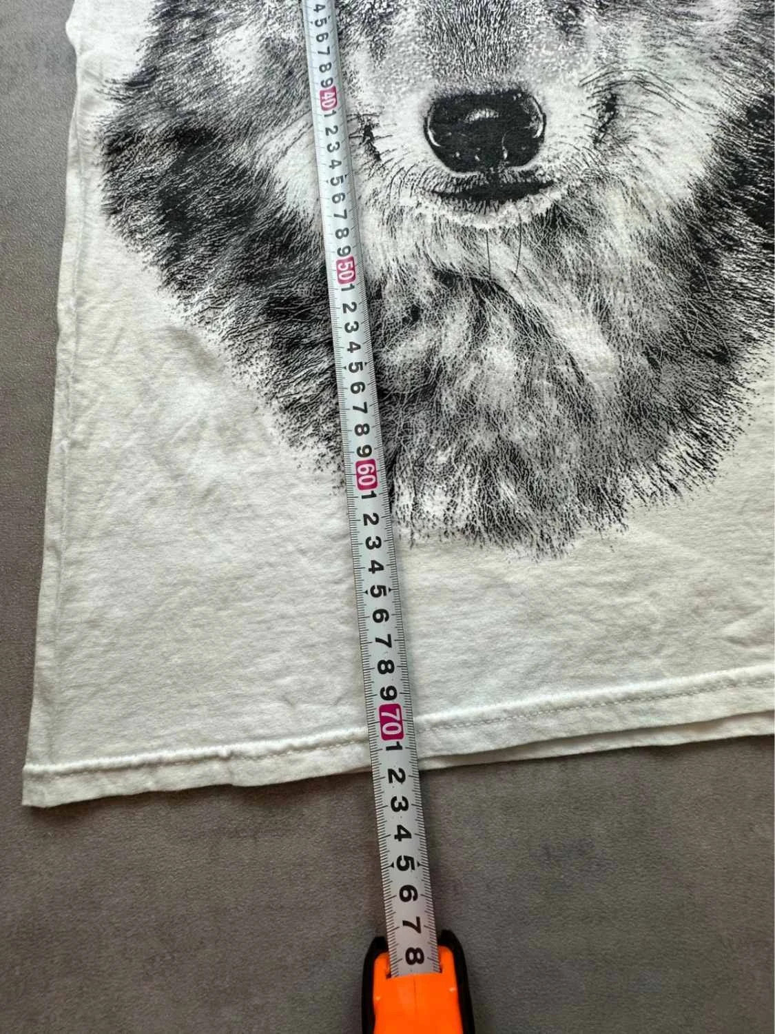 Tee Shirt Vintage Wolf Eyes Blanc – Graphic Loup Yeux Bleus Y2K 90s Streetwear