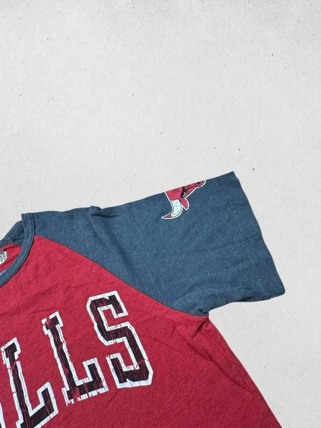 Tee-Shirt NBA Vintage Chicago Bulls Rouge & Gris – Basketball