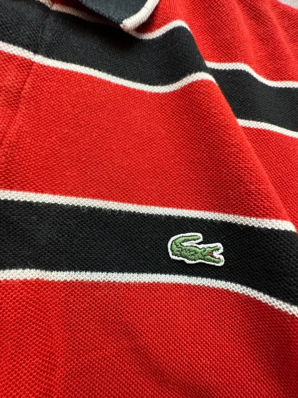 Polo Lacoste Vintage Rayé Rouge Noir