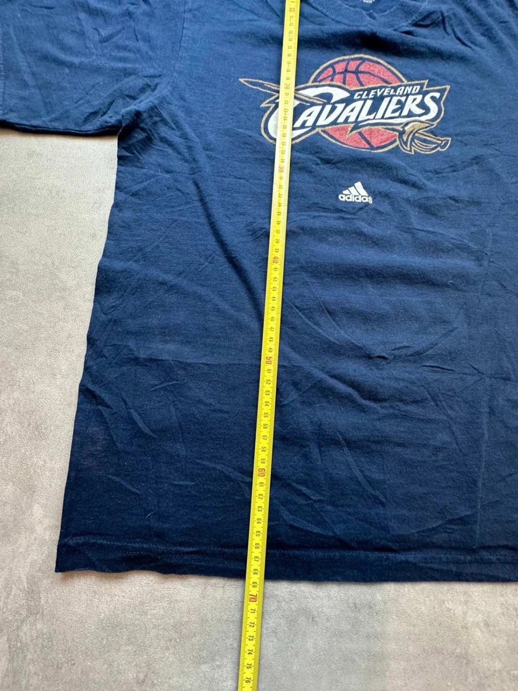 T-Shirt Adidas Cleveland Cavaliers Vintage 2010s