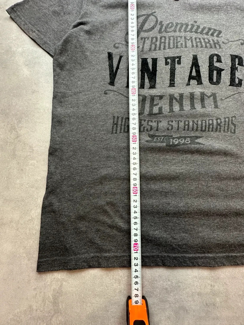 Tee-shirt Vintage Col V Premium Vintage 1998 Gris