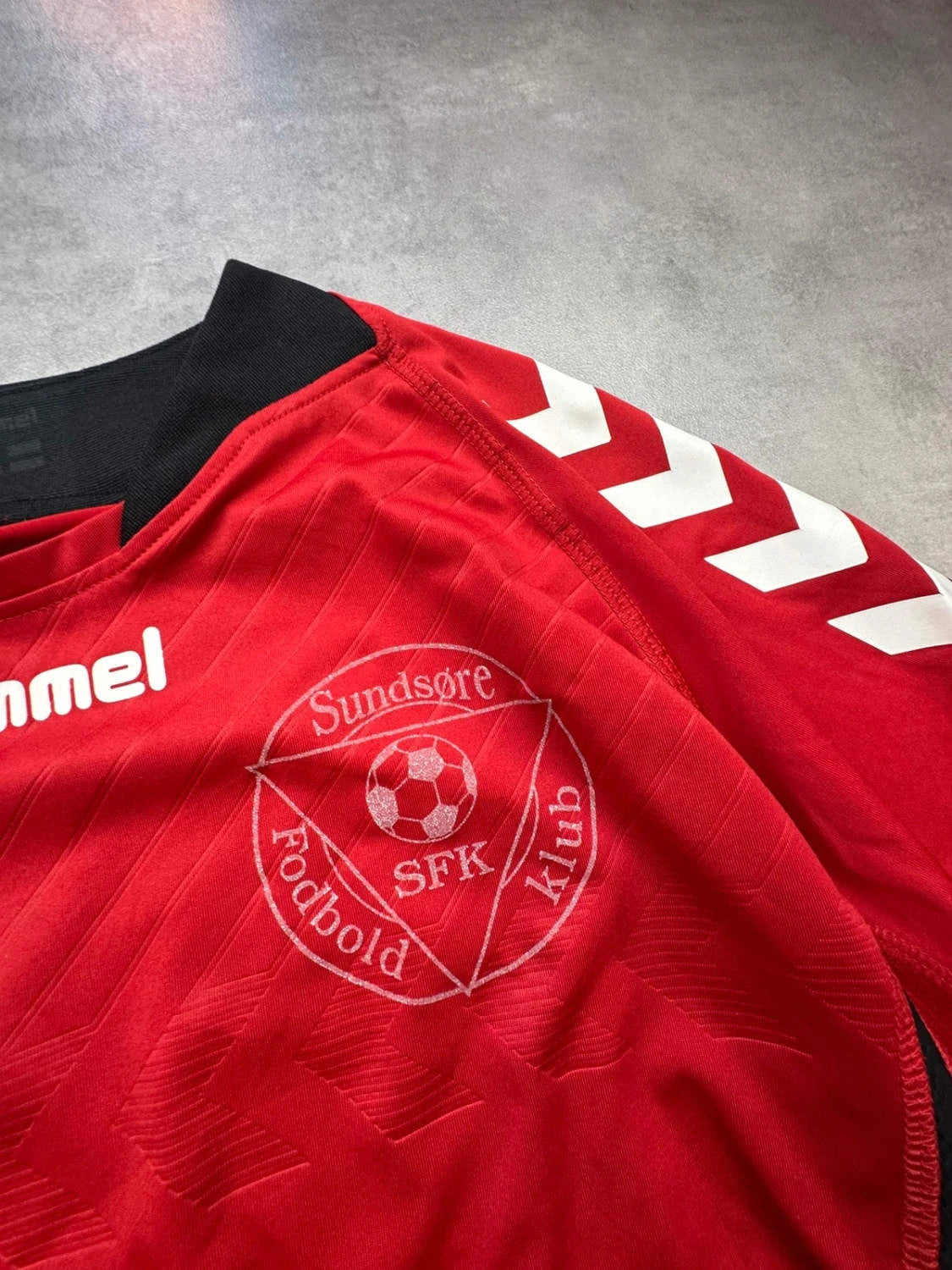 Maillot Hummel Sundsøre FK Football Rouge – Vintage Sportswear