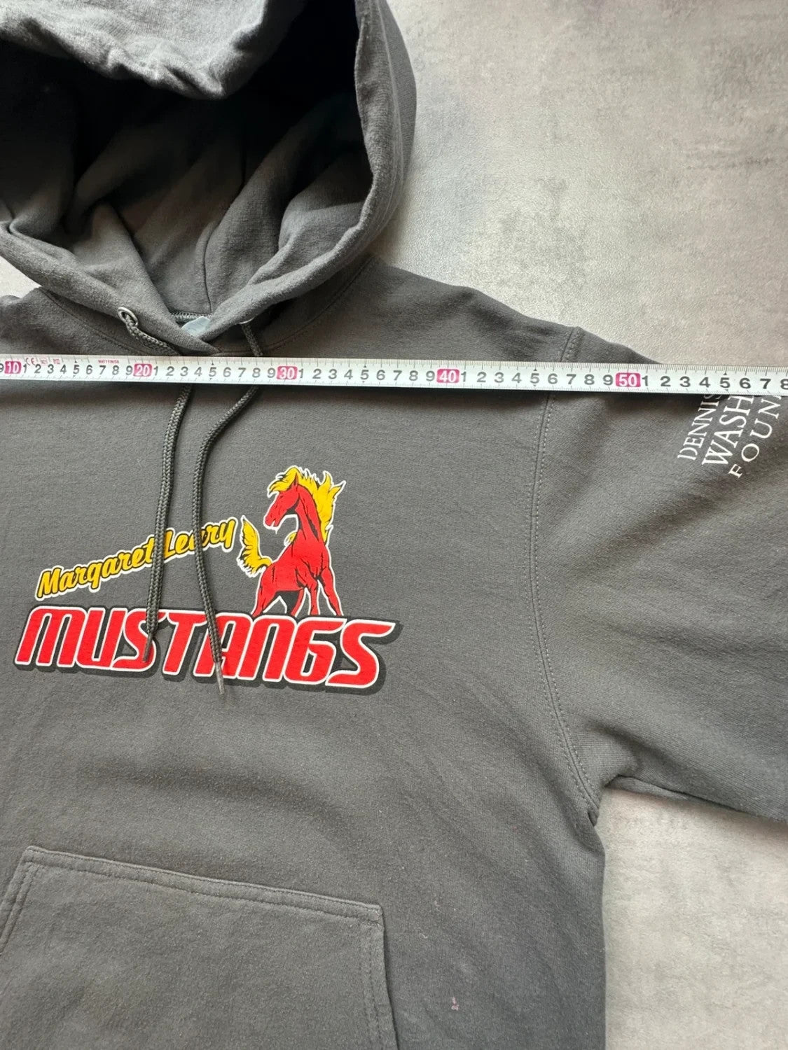 Hoodie Vintage Margaret Cleary Mustangs – Gris Foncé