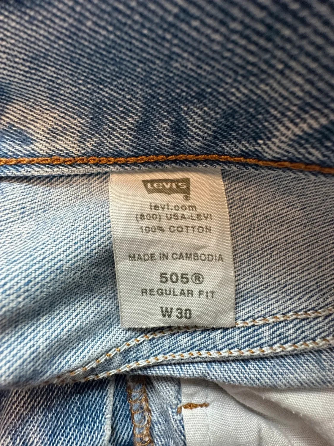 Short en Jean Levi's Vintage Destroy Regular Fit