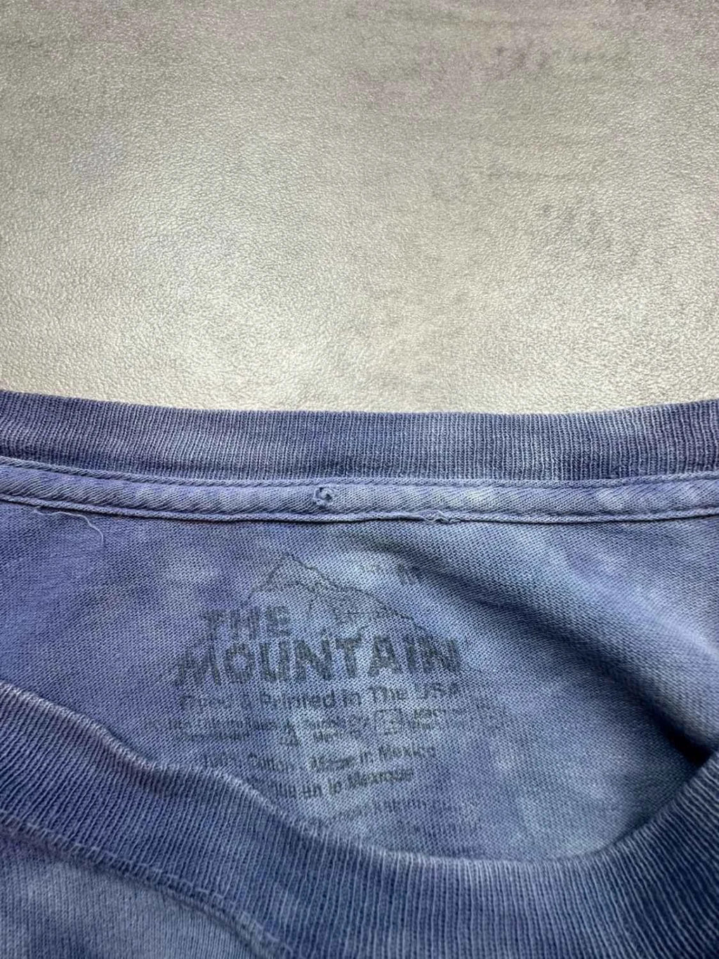 T-Shirt The Mountain Léopards des Neiges Tie-Dye – Wildlife Vintage