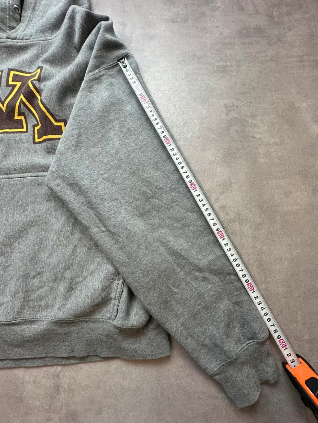 Hoodie Vintage University of Minnesota Golden Gophers Gris – Collegiate NCAA 90s